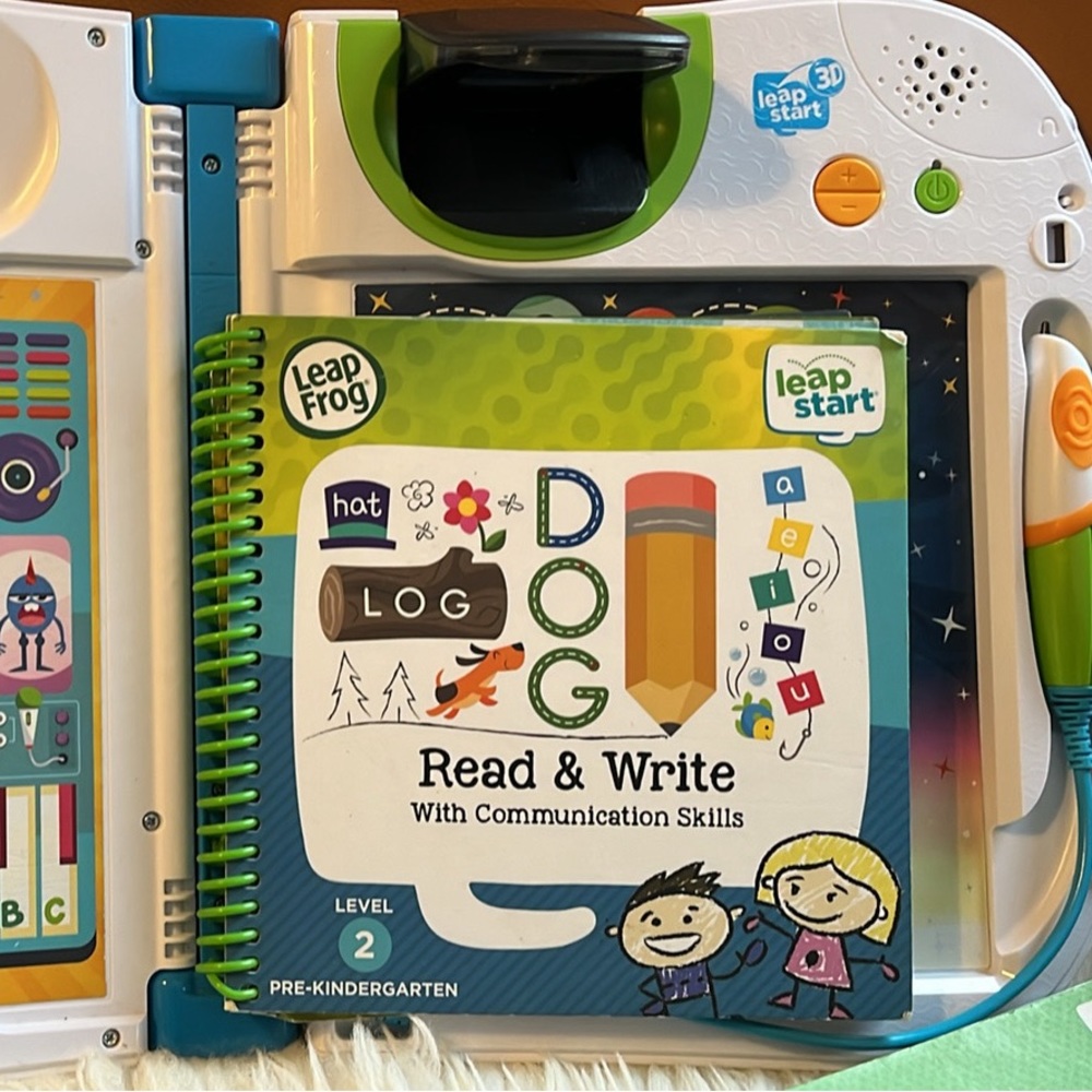 Leap Frog Leap Start & 9 Books